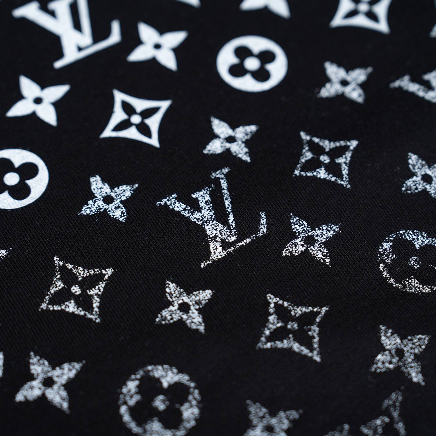 Black Gradient Cotton T-Shirt - Image 4