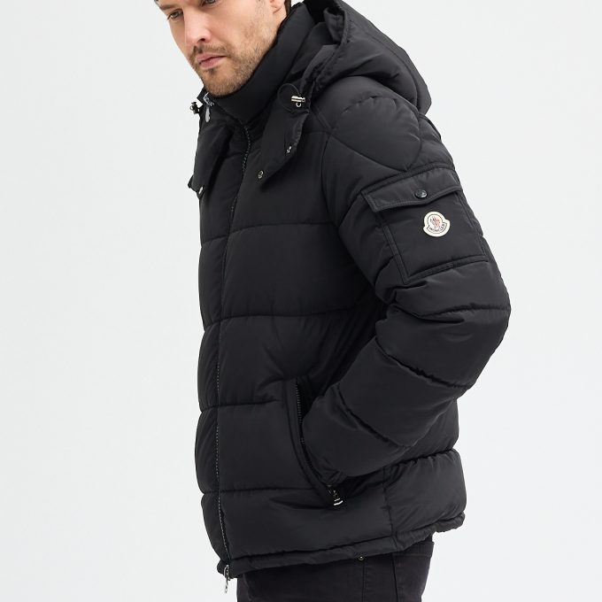 Black Matte Short Down Jacket