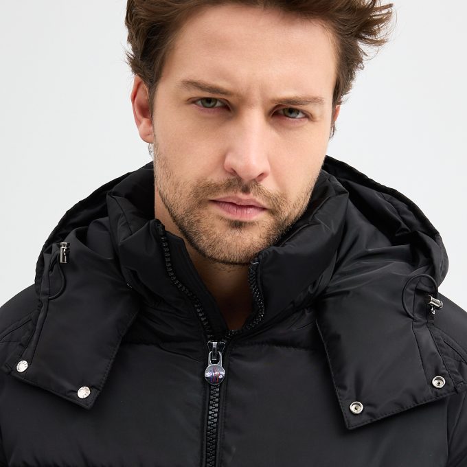 Black Matte Short Down Jacket