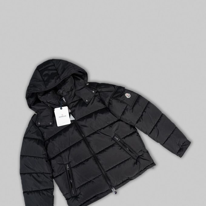 Black Matte Short Down Jacket